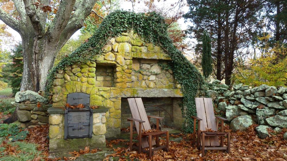 Stroll Through Rare Blooms at Polly Hill Arboretum