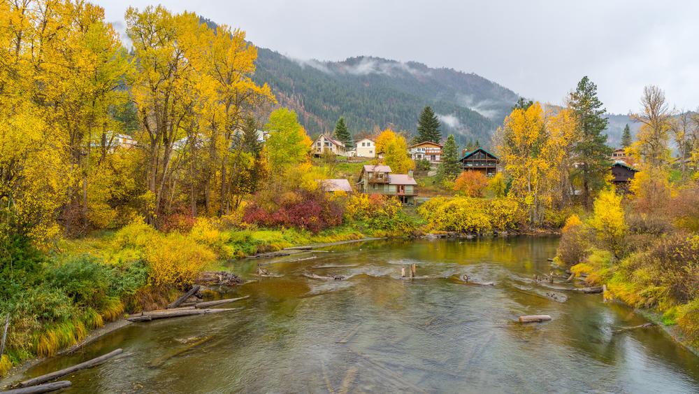 Stroll, Picnic, or Enjoy Festivals at Leavenworth’s Scenic Waterfront Park