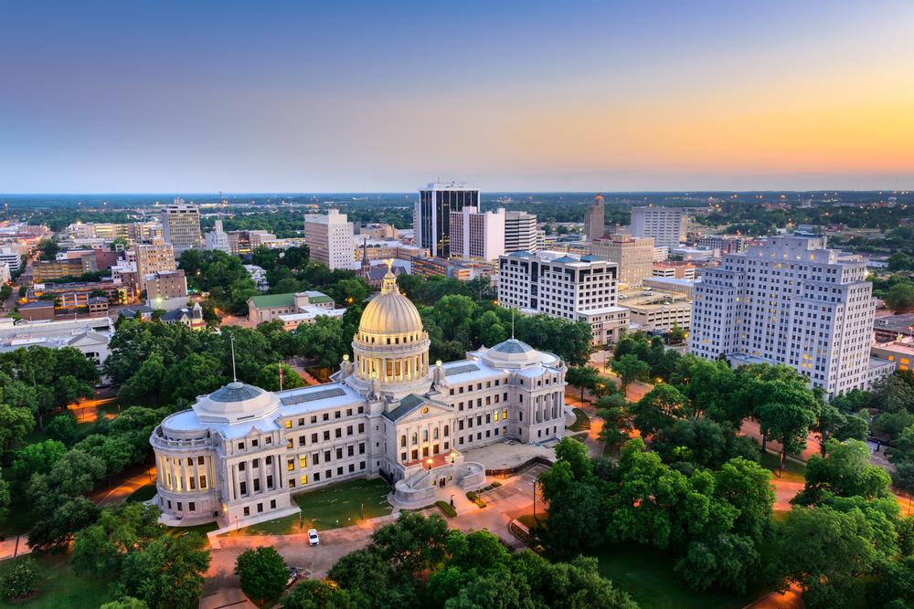 Explore Mississippi's rich history inside this easy-to-access architectural landmark.