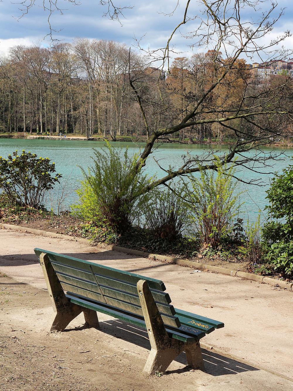 Stroll the Bayfront at Bord Du Lac Park (Millennium Park)