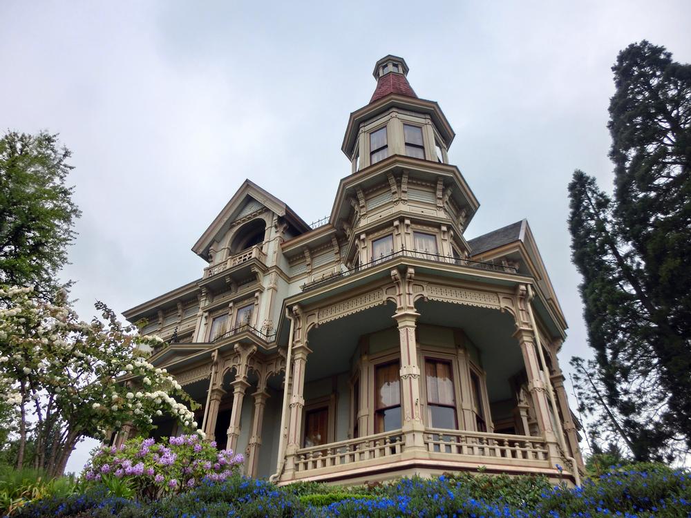 If You Love Victorian Architecture, Wander Through Flavel House Museum