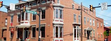 The Swope Manor - 2 hours 30 minutes from Philadelphia