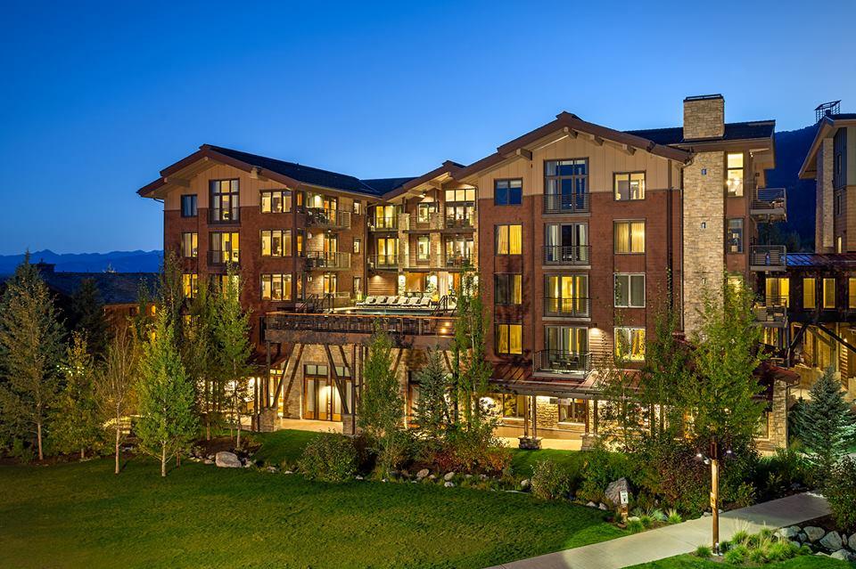 Enjoy eco-friendly luxury and explore Jackson Hole’s exciting adventures.