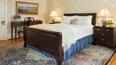 Jared Coffin House Guest Rooms