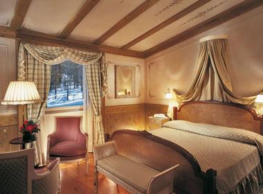 Luxury Suites