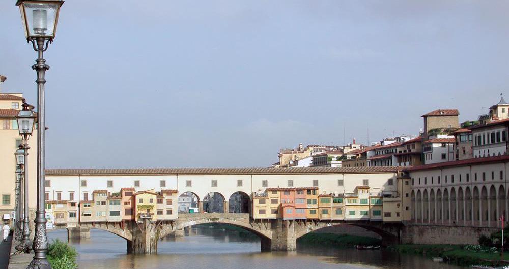 Ponte Vecchio and Arno river