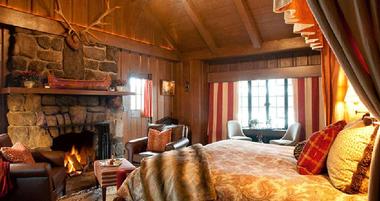 The Point Resort Rooms & Suites