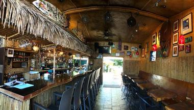 Stop by South Shore Tiki Lounge | Romantic Things to Do on Maui