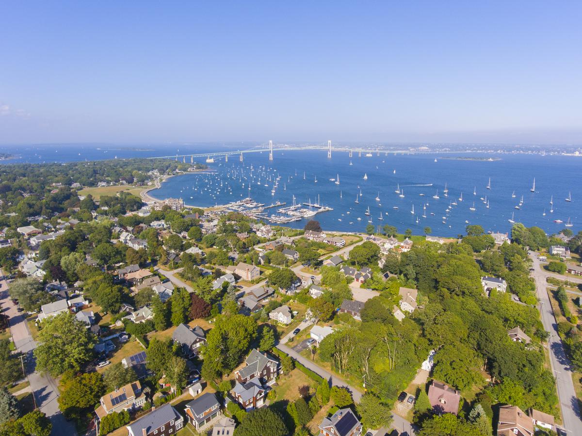 Explore charming coastal towns or savor fresh seafood on a relaxing weekend.