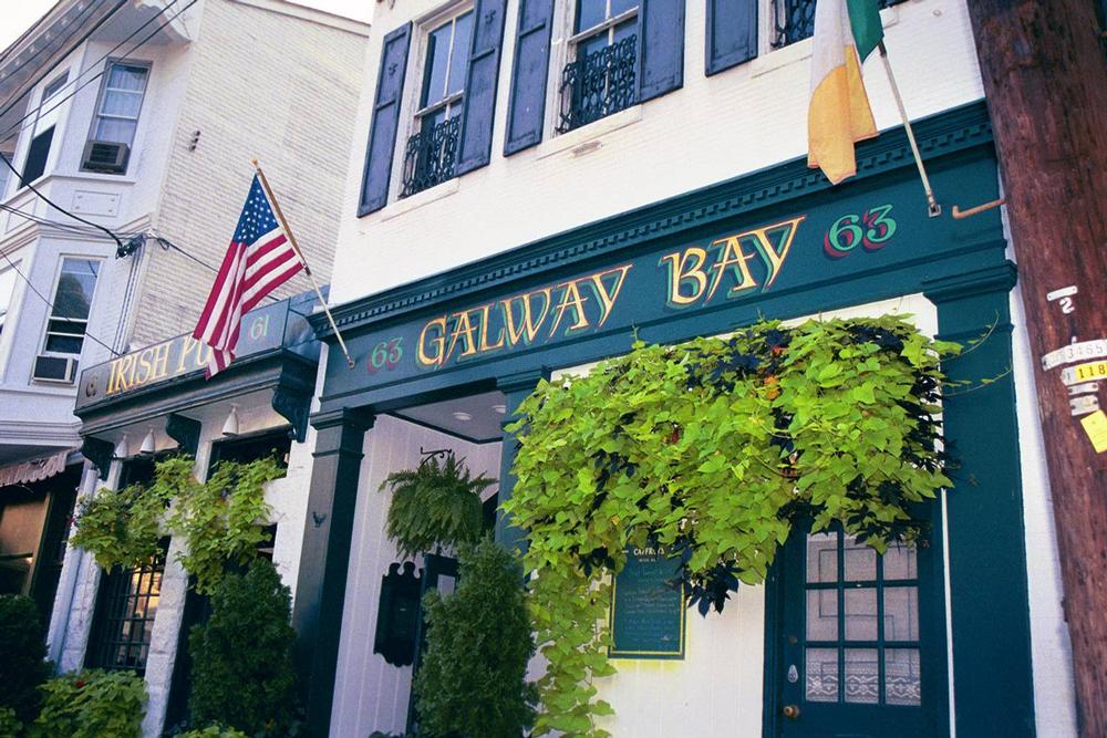 Raise a Glass and Feast at Galway Bay Irish Pub