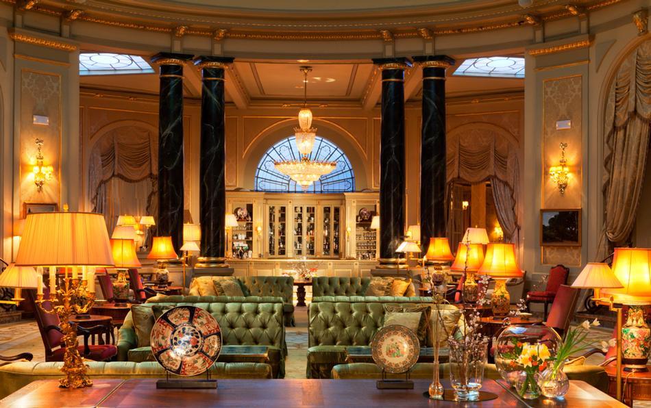 Step Into Regal Grandeur at El Palace, Barcelona