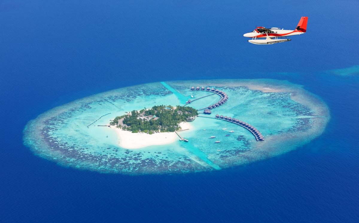 Scenic flight in the Maldives