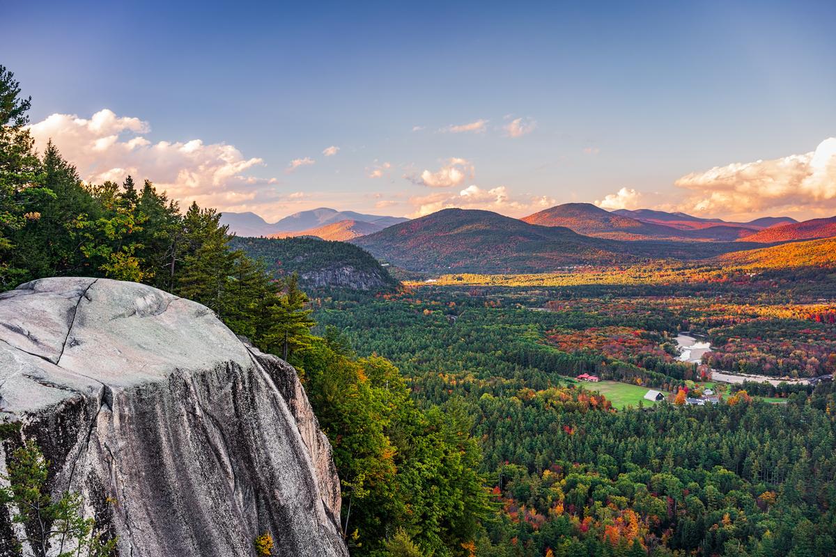 View from Cathedral Ledge in the White Mountains in NH