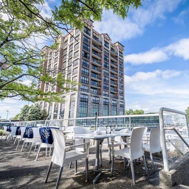 Shoreline Inn and Conference Center, Muskegon