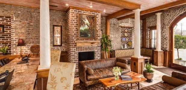 Savor Classic Charleston Hospitality at Andrew Pinckney Inn