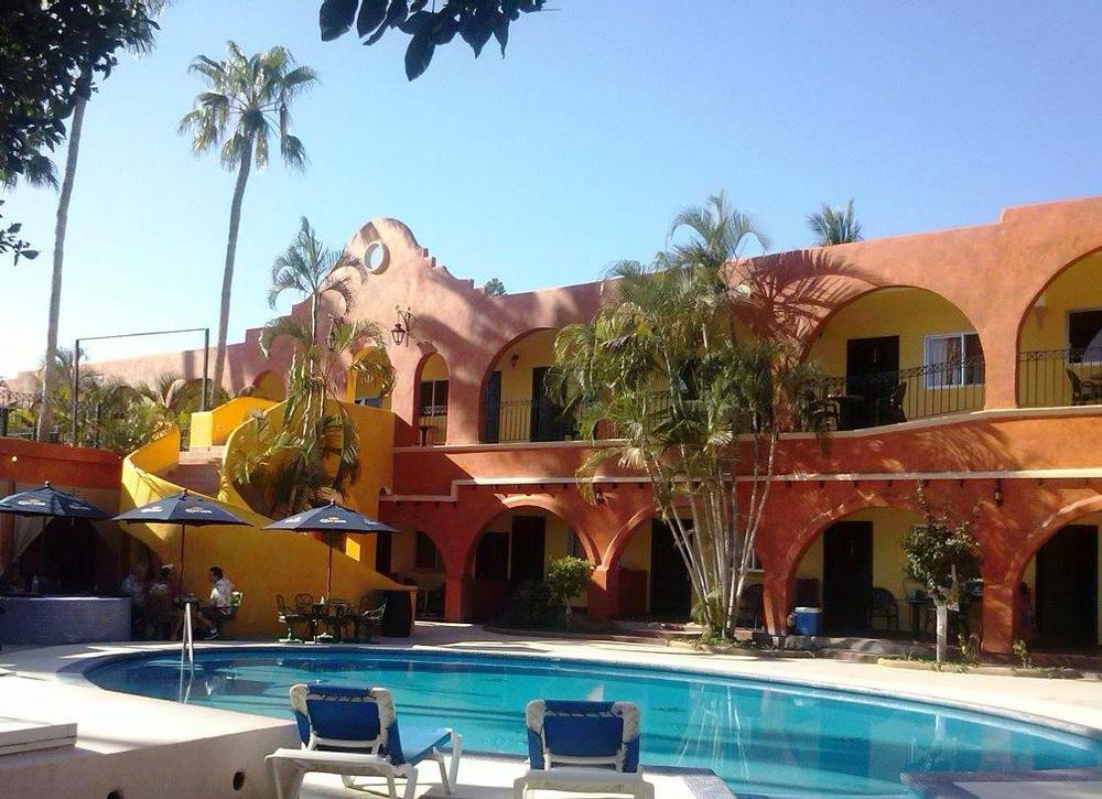 Soak Up Classic Cabo Cool at Hotel Mar De Cortez