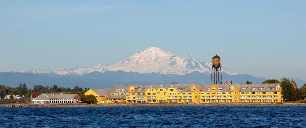 Savor waterfront views and explore nearby attractions on a relaxing summer trip.