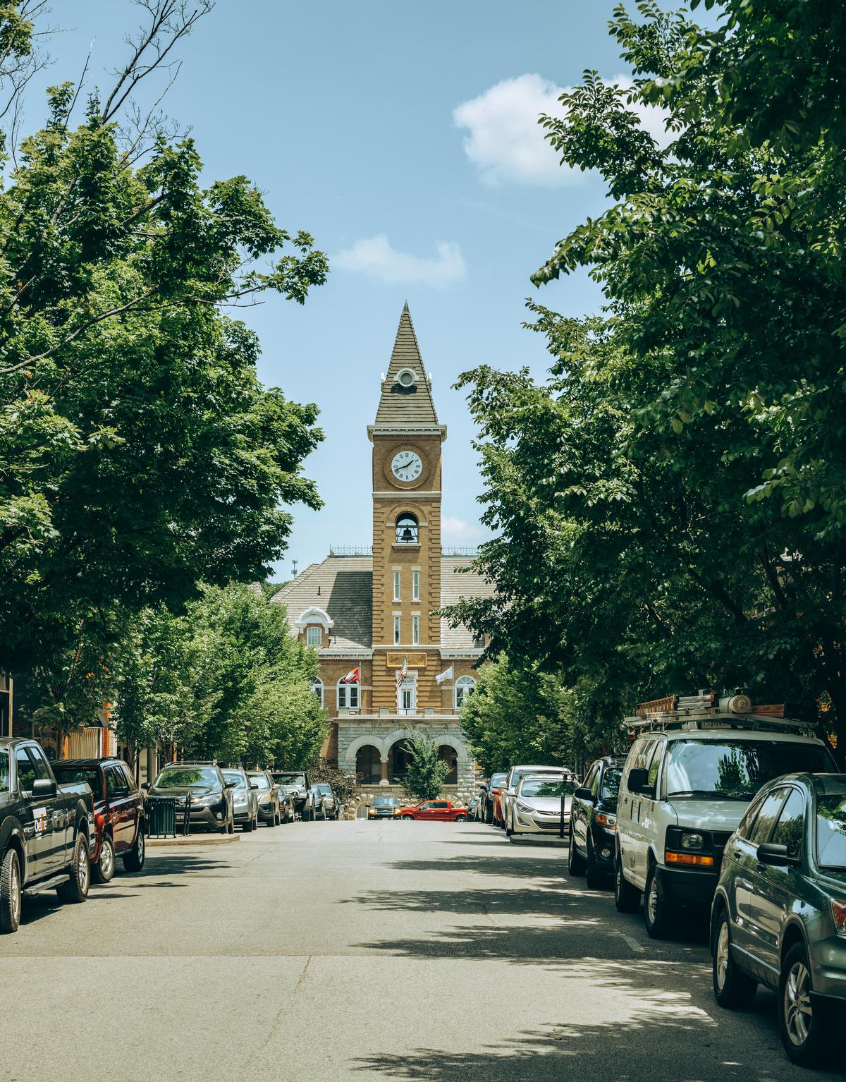 Fayettevile, AR street view