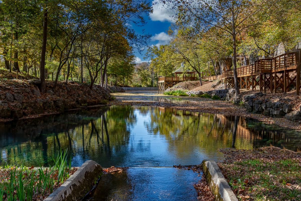 Blue Spring Heritage Center, Eureka Springs AR