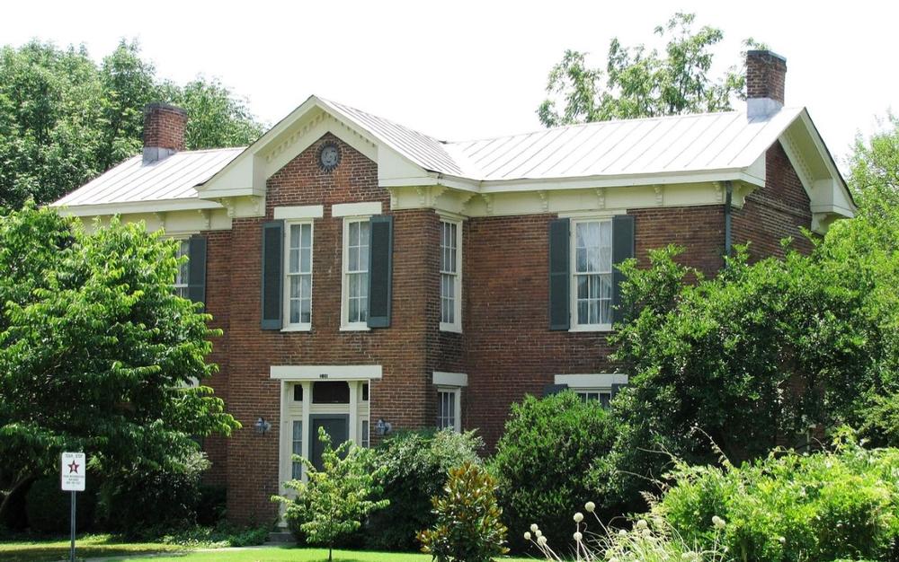 If You Love Historic Homes, Visit the Fite-Fessenden House Museum