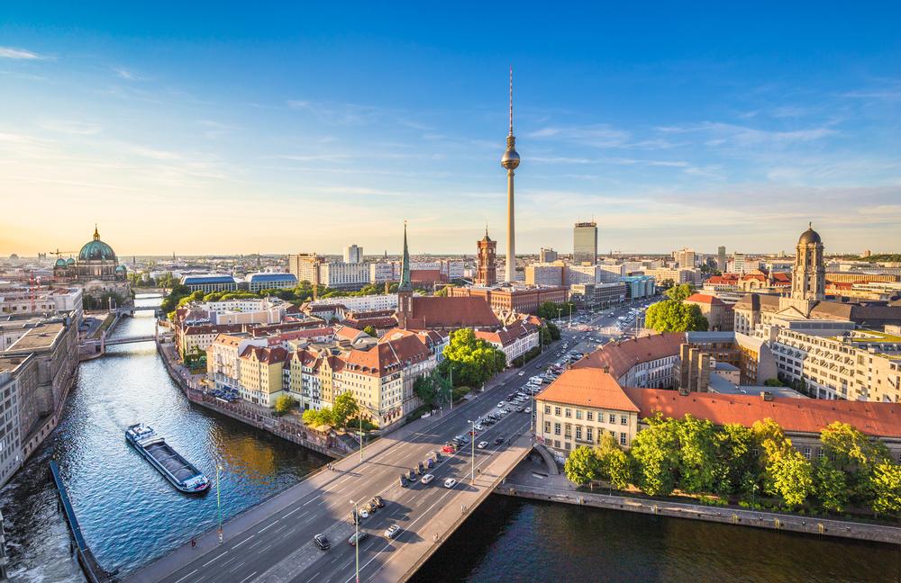 Berlin Weather & Temperature by Month