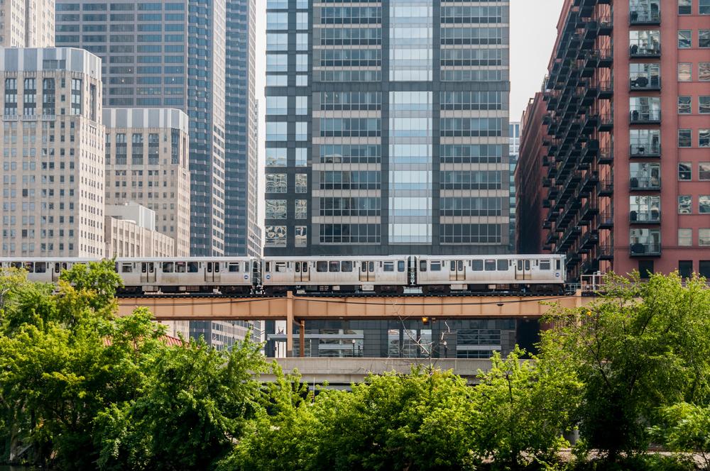 Getting Around Chicago by Bus, “L” Train, Metra Rail