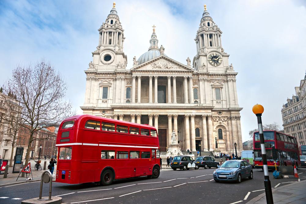 Getting Around London by Bus and River Bus