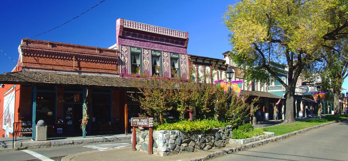 Folsom street in springtime