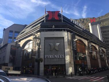 Centro Comercial Pyrenees Andorra