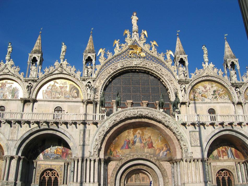 Get Lost in the Beauty of St. Mark's Square Before the Crowds Arrive
