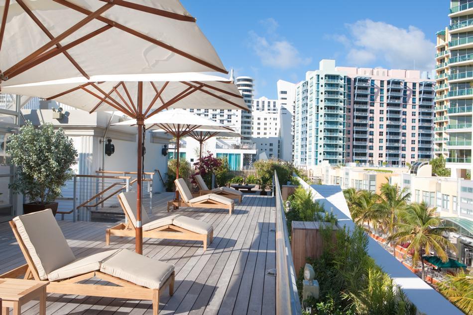 Savor rooftop cocktails and admire ocean views on a stylish couples escape.