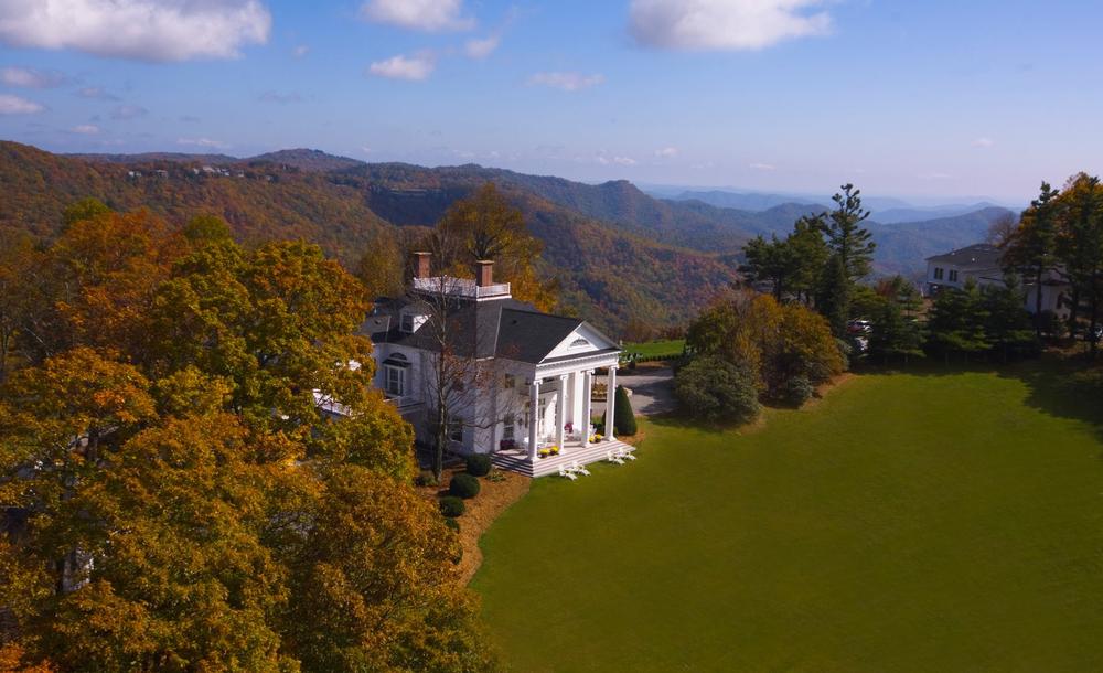 Unwind with spa treatments and admire Blue Ridge views on an easy wellness retreat.