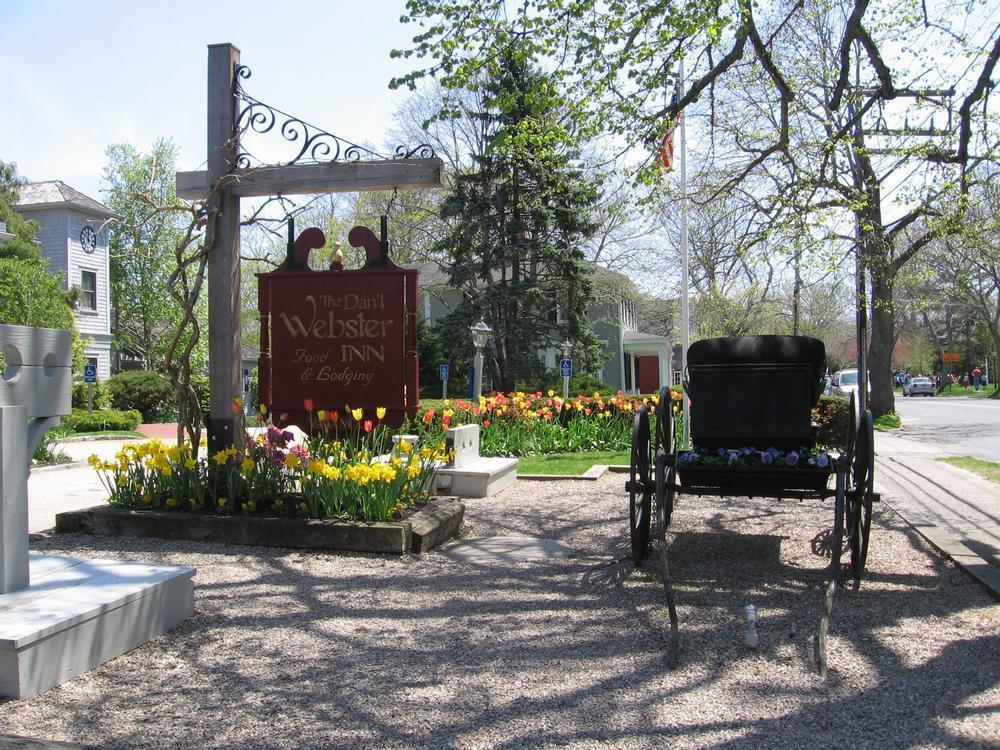 Enjoy historic charm at The Dan'l Webster Inn & Spa - 4 hours 20 minutes