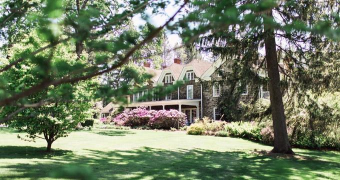 Explore Hudson Valley from Hasbrouck House