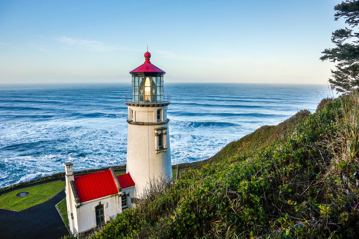 Stay at Heceta Head Lighthouse, Oregon