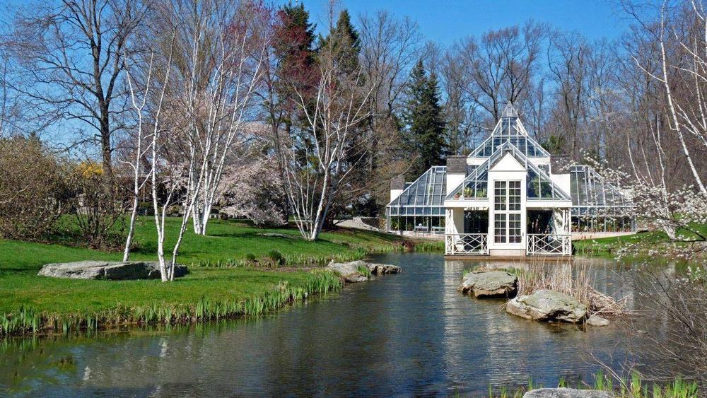 Green quiet and curated wonder at Stonecrop Gardens