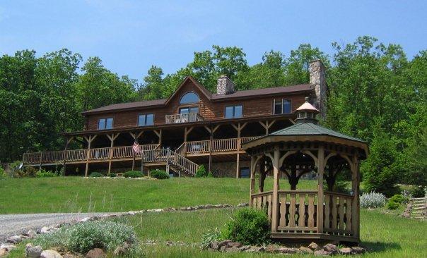 North Fork Mountain Inn - 2 hours 40 min from Washington, D.C.