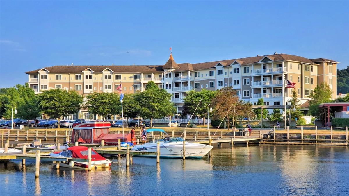 Visit wineries near Watkins Glen Harbor Hotel