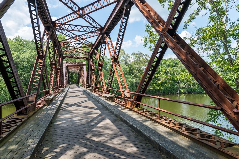 Hike along The Wallkill Valley Rail Trail