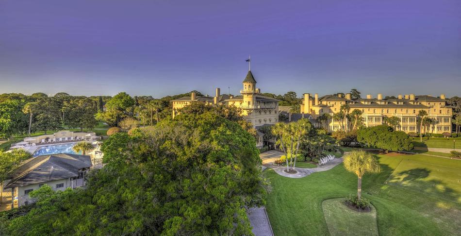 Explore historic grounds and enjoy an affordable, peaceful retreat full of Southern charm.