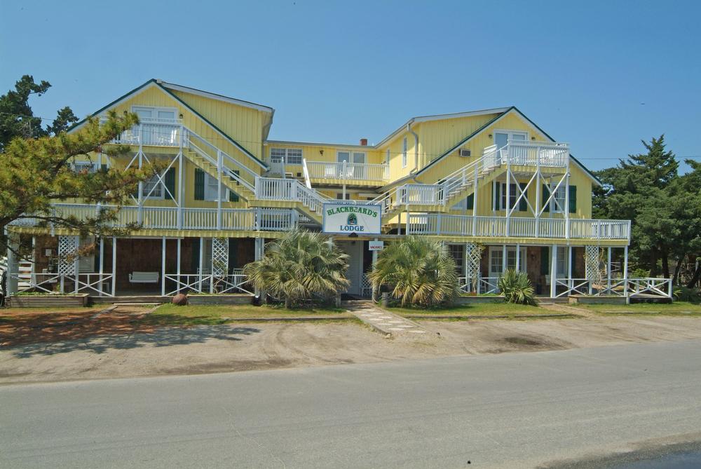 Explore coastal sights and see local history on a fun family summer getaway.